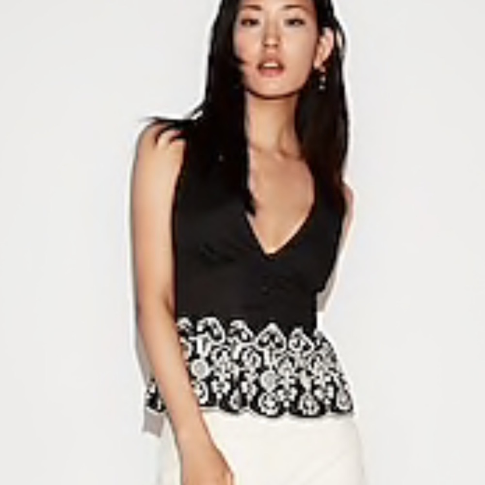 EXPRESS EMBROIDERED COTTON PEPLUM TANK SIZE L